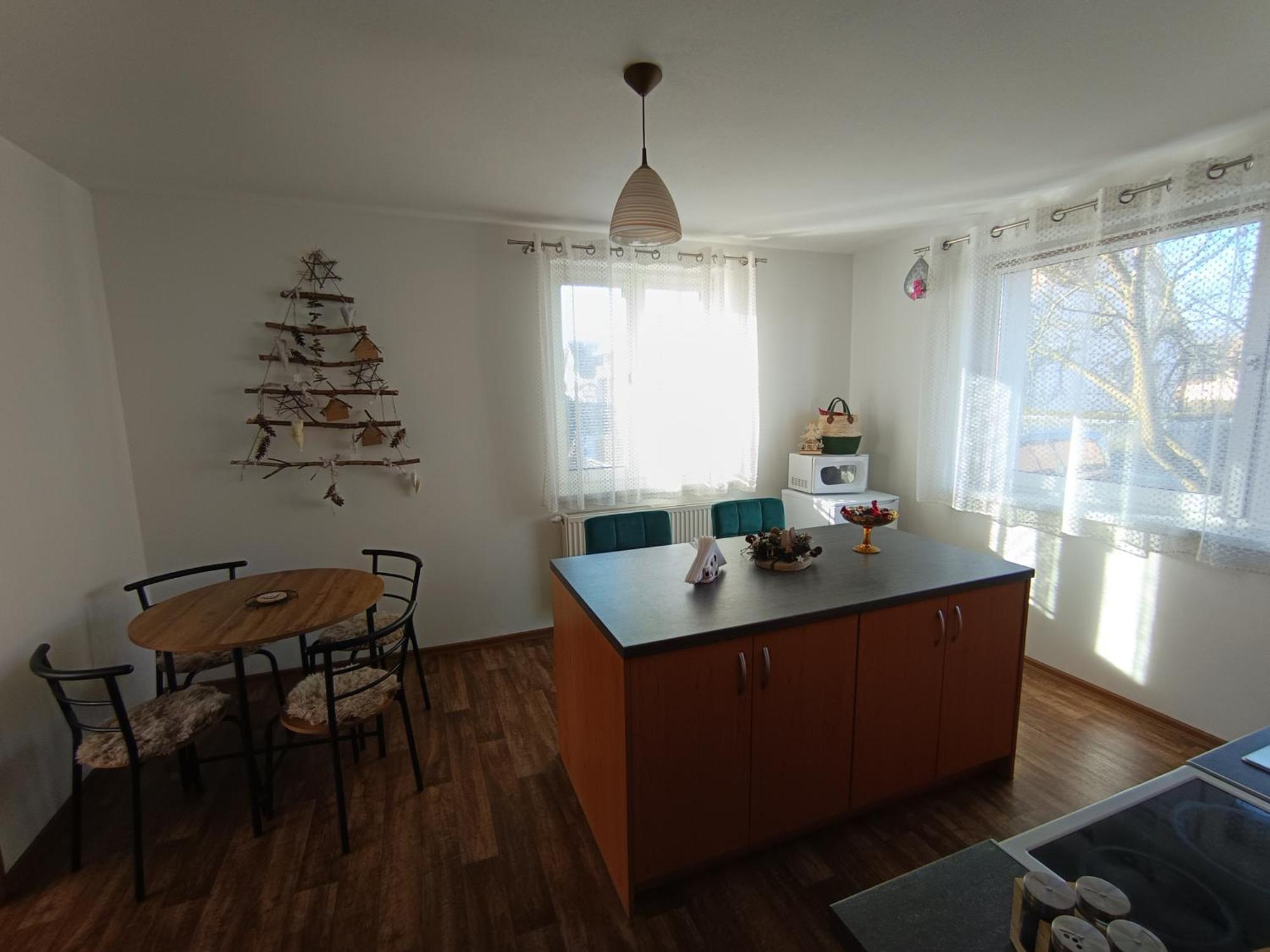 Apartmany ยาบลุนคอฟ ภายนอก รูปภาพ